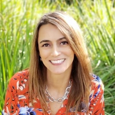 Cristina Deneve - Featured
